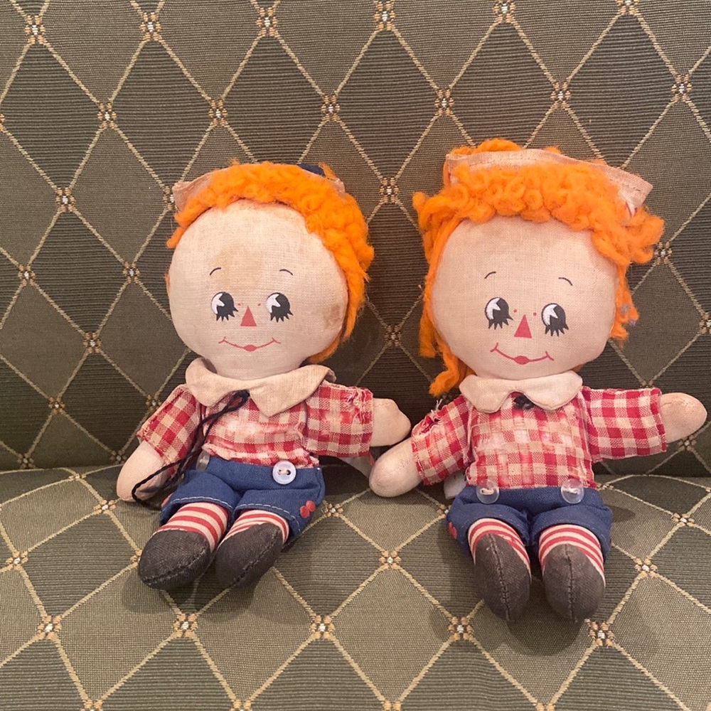Pair of vintage dolls